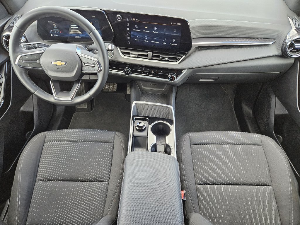 Used 2026 Chevrolet Equinox LT FWD image 25