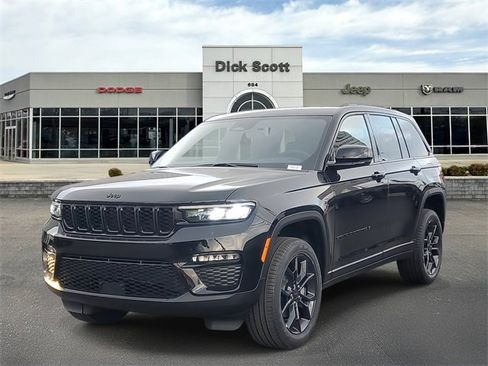 New 2025 Jeep Grand Cherokee Limited image 2