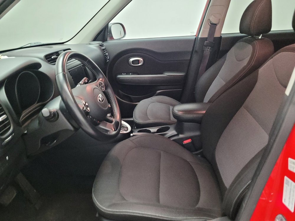 Used 2017 Kia Soul + w/ Designer's Package FWD image 17
