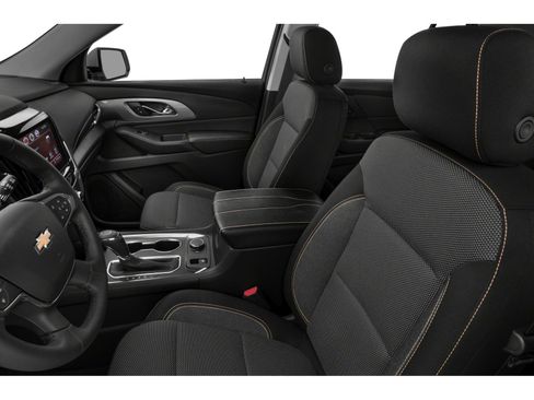 Used 2019 Chevrolet Traverse LT w/ LPO, Floor Liner Package FWD image 9