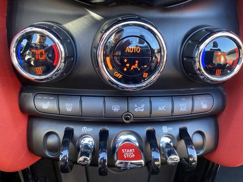 Used 2016 MINI Cooper S image 32