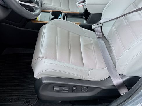 Used 2020 Honda CR-V EX-L image 16