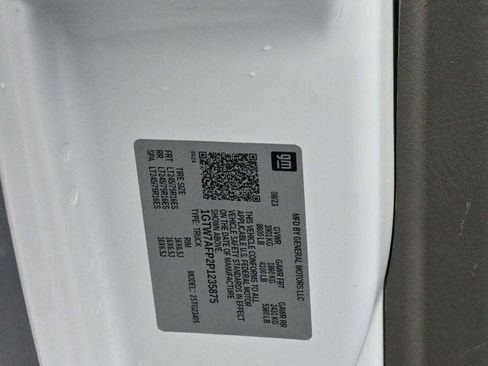 Used 2023 GMC Savana 2500 w/ Driver Convenience Package image 25