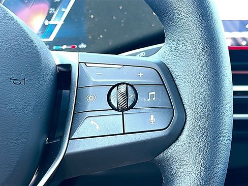 New 2026 BMW X2 xDrive28i w/ Technology Package AWD/4WD image 19