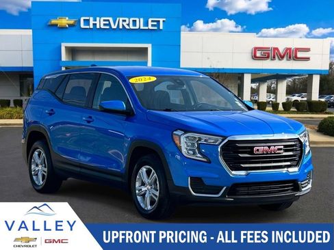 Used 2024 GMC Terrain SLE AWD/4WD image 1