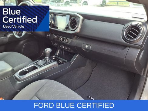 Used 2019 Toyota Tacoma TRD Off-Road w/ Technology Package RWD image 28