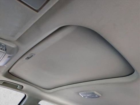 Used 2017 Toyota Tundra Platinum AWD/4WD image 16