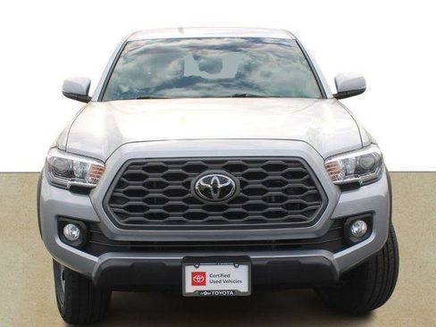 Certified 2021 Toyota Tacoma TRD Off-Road w/ Technology Package image 9