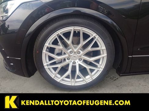 Used 2023 Volkswagen Tiguan SE R-Line AWD/4WD image 14