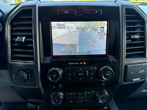 Used 2018 Ford F150 XLT w/ Equipment Group 302A Luxury AWD/4WD image 16
