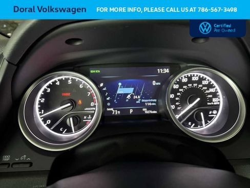 Used 2023 Toyota Camry XLE image 16