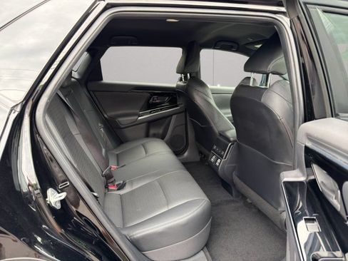 Used 2023 Subaru Solterra AWD image 12
