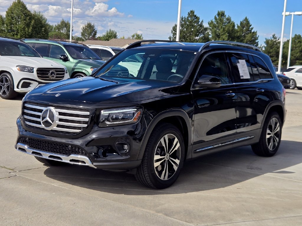Used 2025 Mercedes-Benz GLB 250 4MATIC image 40