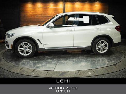 Used 2018 BMW X3 xDrive30i AWD/4WD image 1