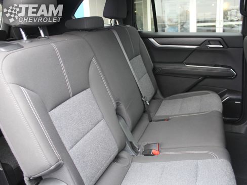 Certified 2025 GMC Acadia Elevation image 25