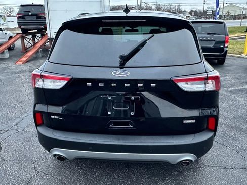 Used 2021 Ford Escape SEL image 6