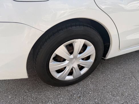 Used 2015 Subaru Impreza 2.0i AWD/4WD image 28