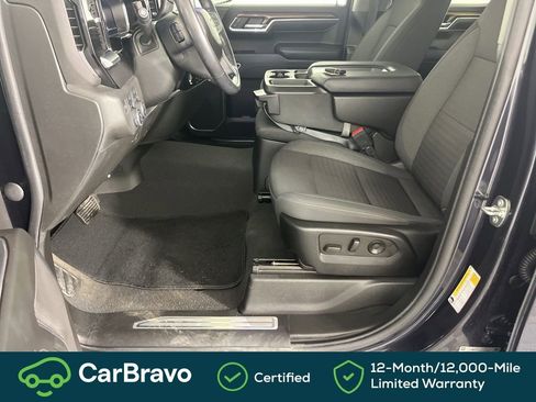 Certified 2022 Chevrolet Silverado 1500 LT AWD/4WD image 18