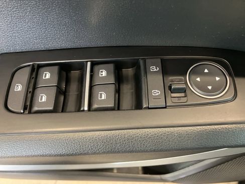 Used 2022 Kia Soul LX w/ Technology Package image 12