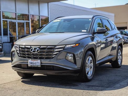Used 2024 Hyundai Tucson SEL FWD image 3