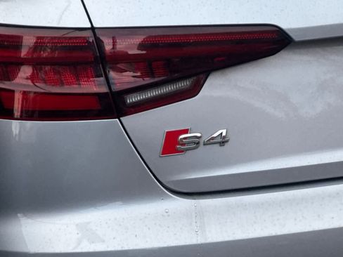 Used 2018 Audi S4 Premium Plus w/ Navigation Package image 12