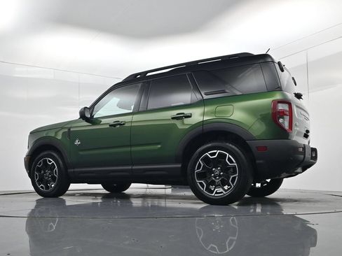 Used 2025 Ford Bronco Sport Outer Banks w/ Outer Banks Tech Package+ AWD/4WD image 44