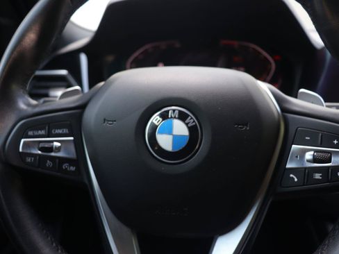 Used 2019 BMW 330i Sedan w/ Convenience Package RWD image 25