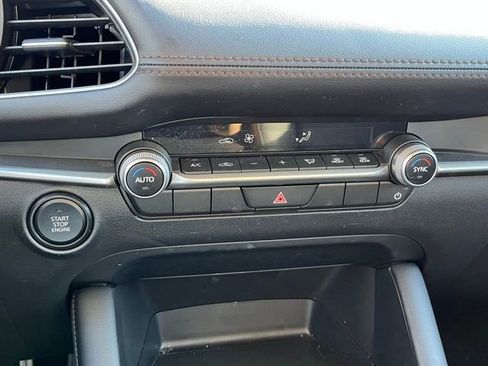 Used 2025 MAZDA MAZDA3 s image 20