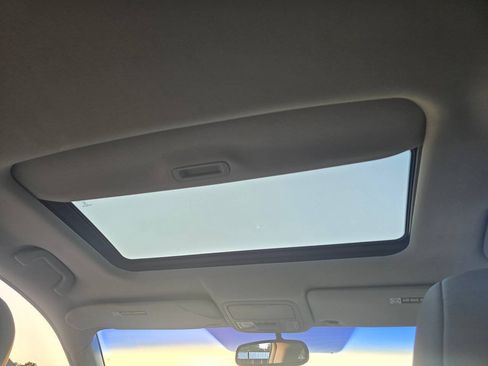 Used 2005 Honda Odyssey Touring image 45
