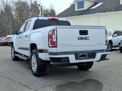 Used 2017 GMC Canyon Denali image 5