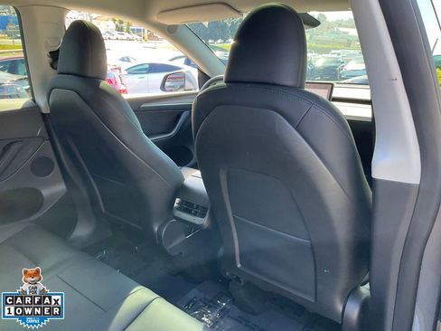 Used 2025 Tesla Model Y Long Range image 57