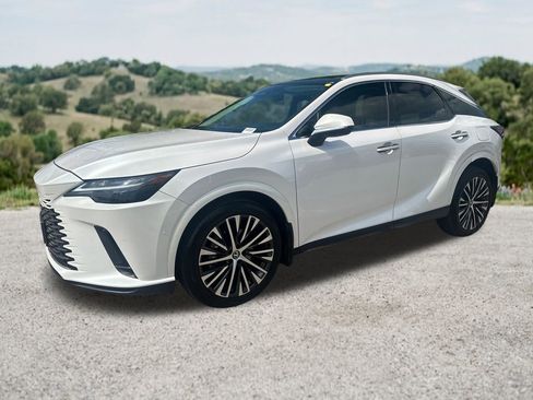 Used 2023 Lexus RX 350 Premium Plus w/ Cold Area Package FWD image 3