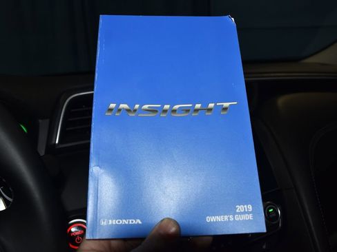 Used 2019 Honda Insight Touring image 11