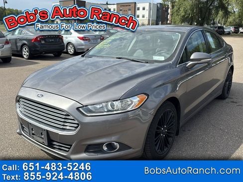 Used 2013 Ford Fusion SE FWD image 1