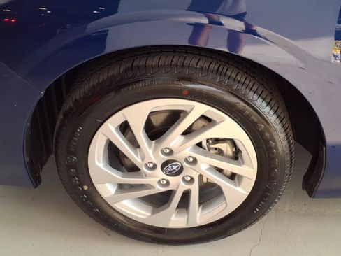 Used 2025 Subaru Impreza 2.0i AWD/4WD image 8