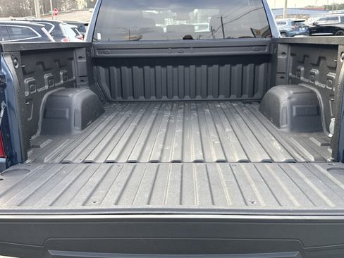 Used 2022 Chevrolet Silverado 1500 Custom image 19