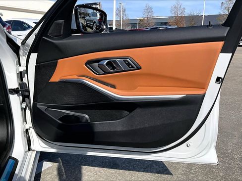 Used 2023 BMW 330i 330i w/ Premium Package image 19