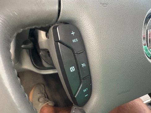 Used 2008 Buick LaCrosse CXL image 17