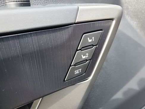 New 2026 Toyota Tundra Platinum AWD/4WD image 18