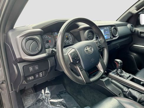 Used 2020 Toyota Tacoma TRD Pro image 9