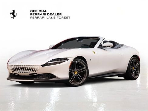 Certified 2025 Ferrari Roma Spider RWD image 1