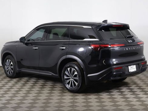 Used 2025 INFINITI QX60 Pure image 9