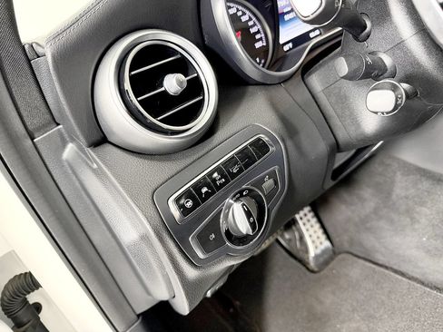 Used 2015 Mercedes-Benz C 300 Sedan image 30