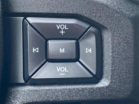 Used 2018 Ford F150 XLT w/ Equipment Group 302A Luxury image 21