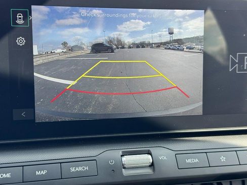 Used 2025 Kia K4 image 20