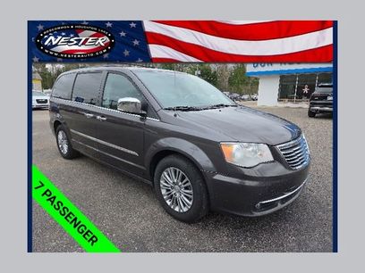 Used 2016 Chrysler Town & Country Touring-L