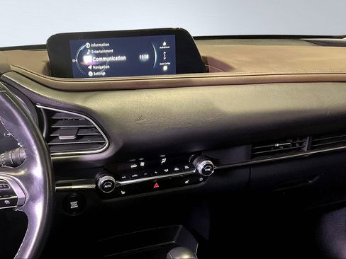 Used 2024 MAZDA CX-30 AWD 2.5 S w/ Premium Package image 9