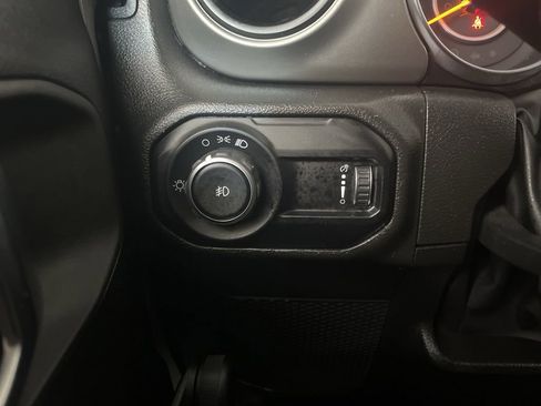 Used 2023 Jeep Wrangler Unlimited Sport AWD/4WD image 50
