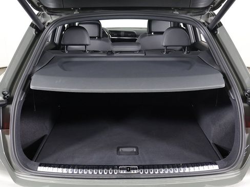 Used 2020 Audi Q3 2.0T Premium Plus w/ Premium Plus Package image 21