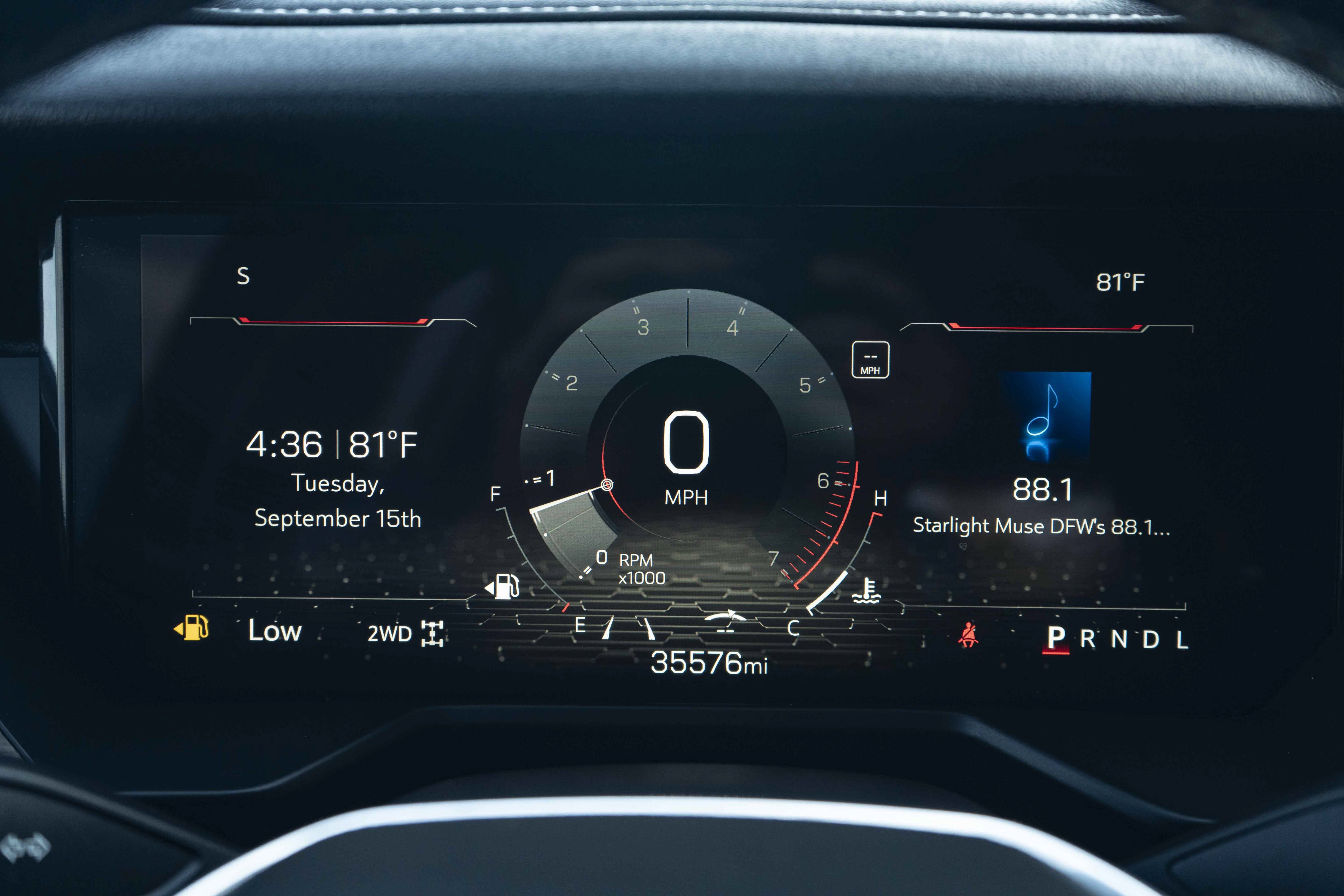Used 2024 GMC Acadia Denali AWD/4WD image 20